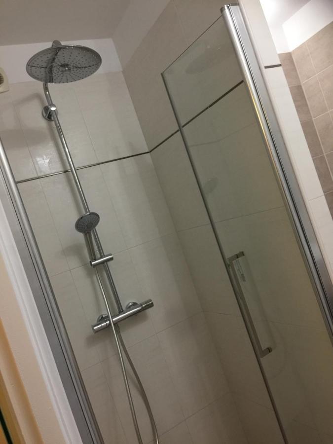 Chambre Kercaves 라모르플라주 외부 사진