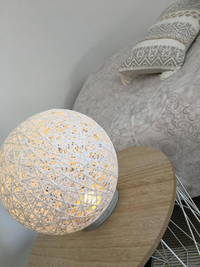 Chambre Kercaves 라모르플라주 외부 사진