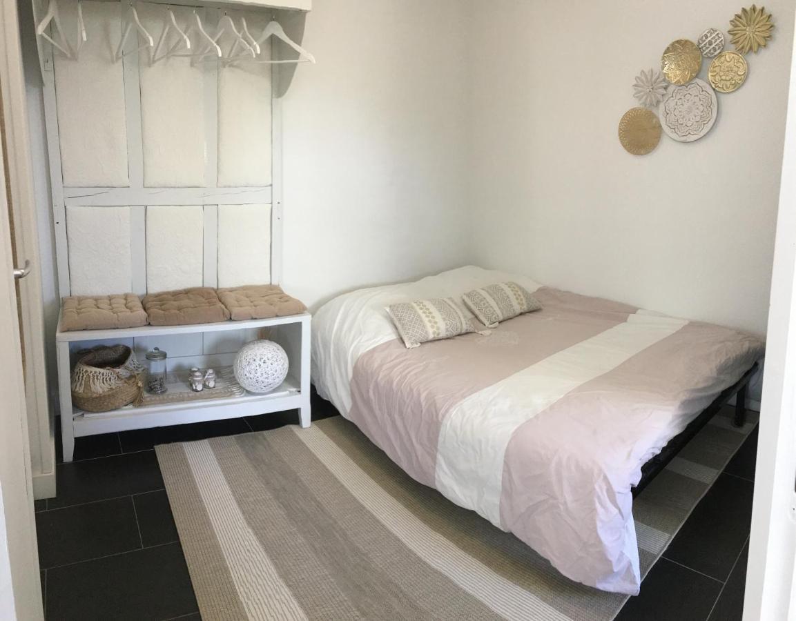 Chambre Kercaves 라모르플라주 외부 사진